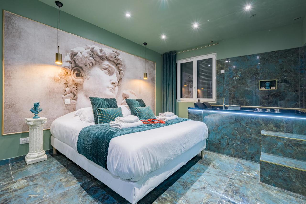 Le Musee D'Aphrodite / Jacuzzi Montgeron Eksteriør bilde